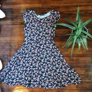 SOLD 🍊Floral Print Dress